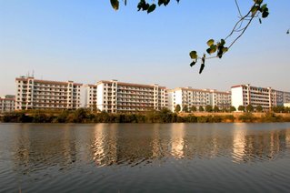 咸宁职业技术学院简介